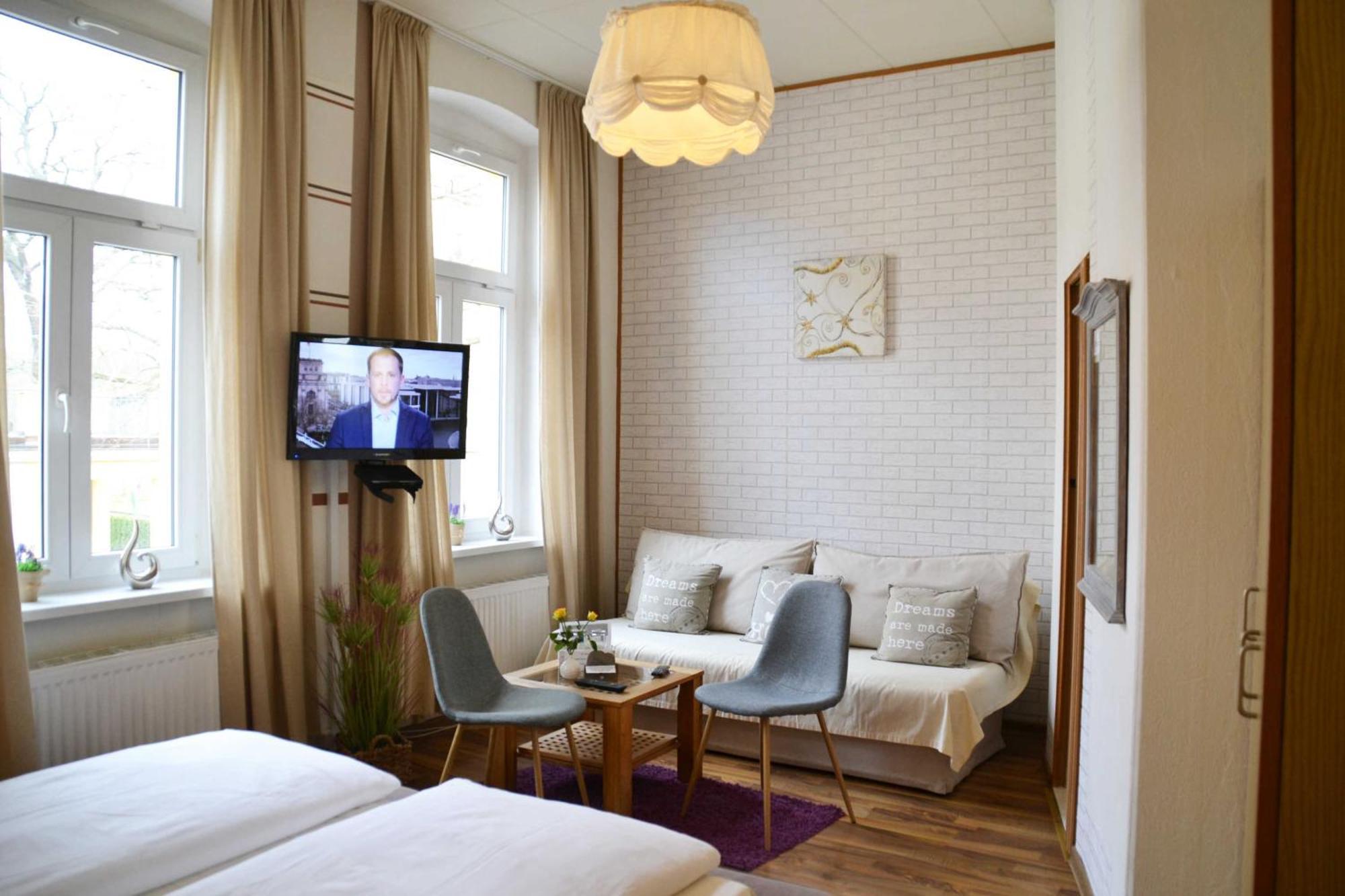 Pension zur Neiße Guben Exterior foto