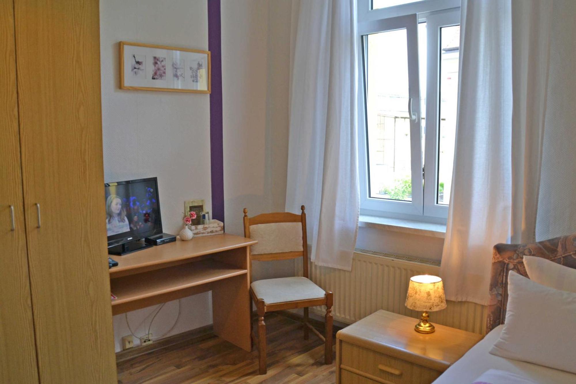 Pension zur Neiße Guben Exterior foto