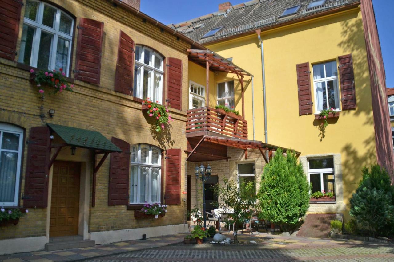 Pension zur Neiße Guben Exterior foto